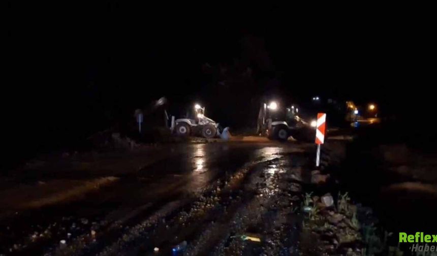 Yağışlar Tunceli’yi Vurdu Tunceli-Ovacık Ve Tunceli-Erzincan Yolu Kapandı