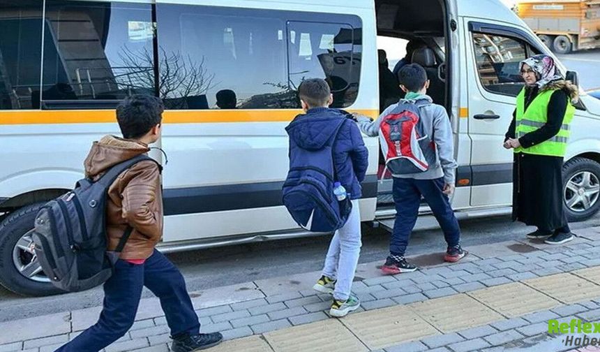 Servis Ücretlerine Yüzde 10 Artış! İBB Meclisinden Yeni Karar