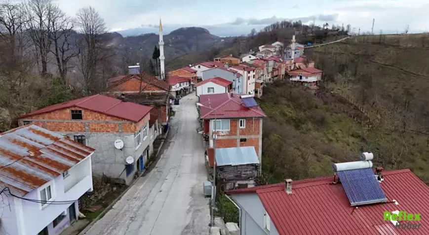 Bir Taraf Samsun Bir Taraf Ordu Ezanlar 1 Dakika Arayla