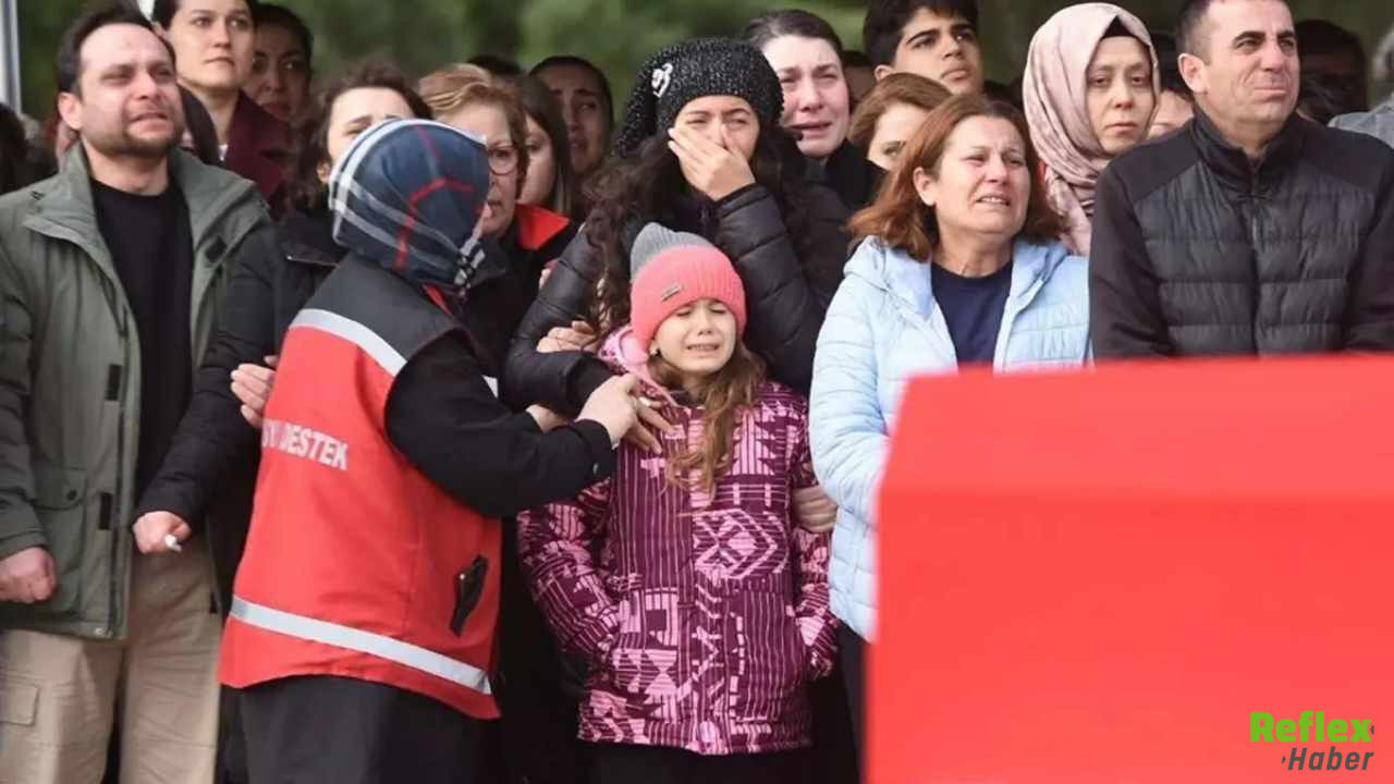 Şehit Pilot İbrahim Bolat’a Veda Törende Duygusal Anlar2