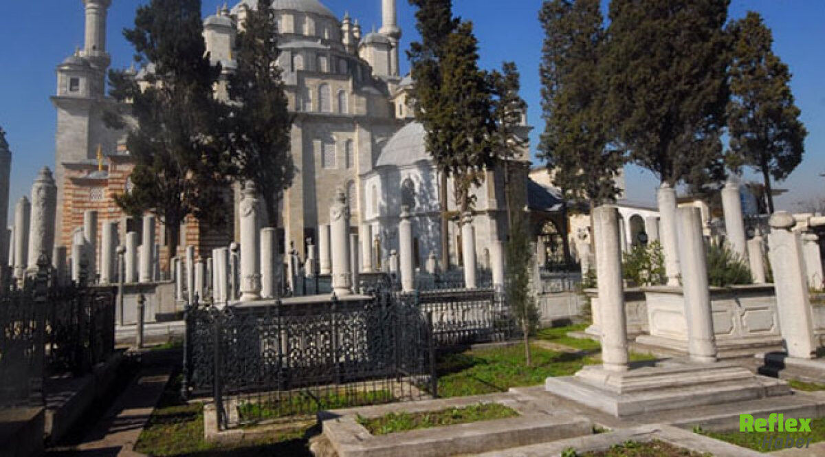 Kadir Topbaş Neden Fatih Camiine Gömüldü