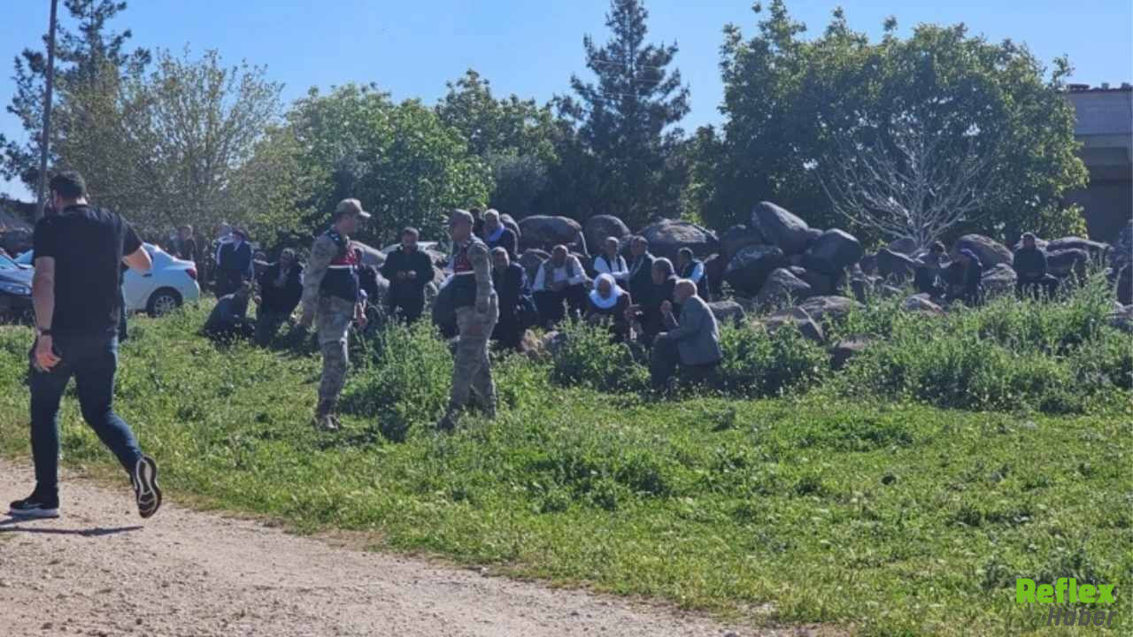 Hilvan’da Minibüse Kanlı Pusu 3 Kişi Hayatını Kaybetti