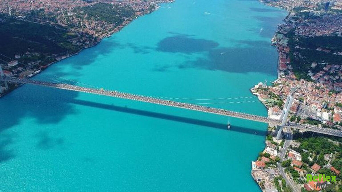 Istanbul Bogazi Neden Turkuaz 1