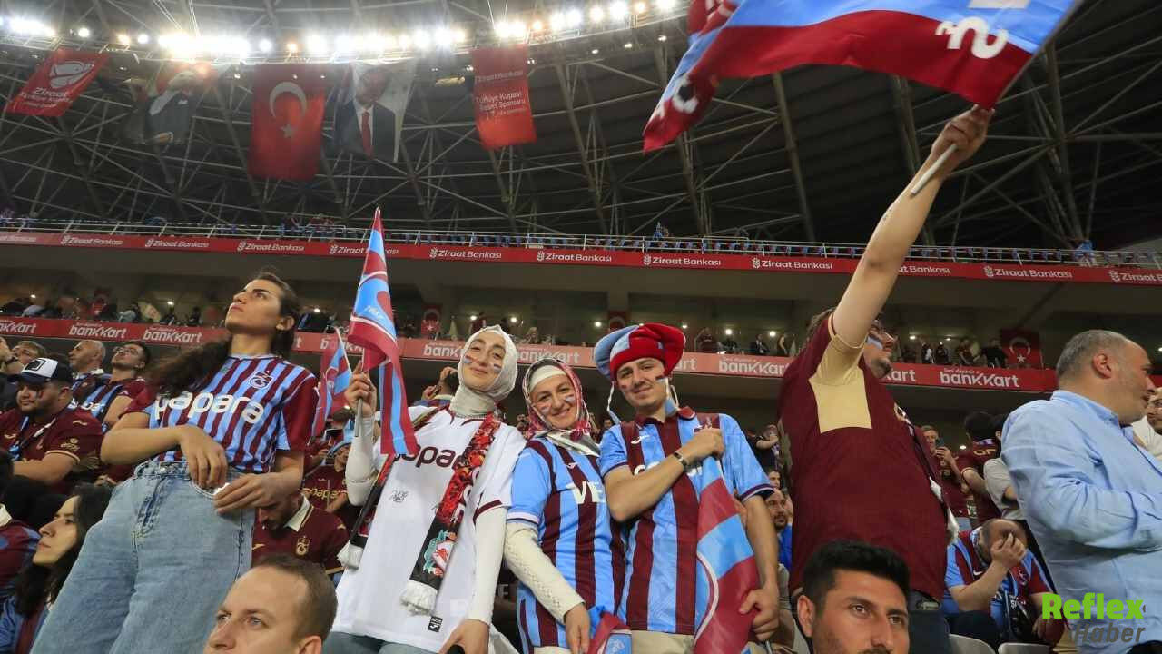 Trabzonspor Kupayı Kazandı, Onuachu Finalde Yıldızlaştı