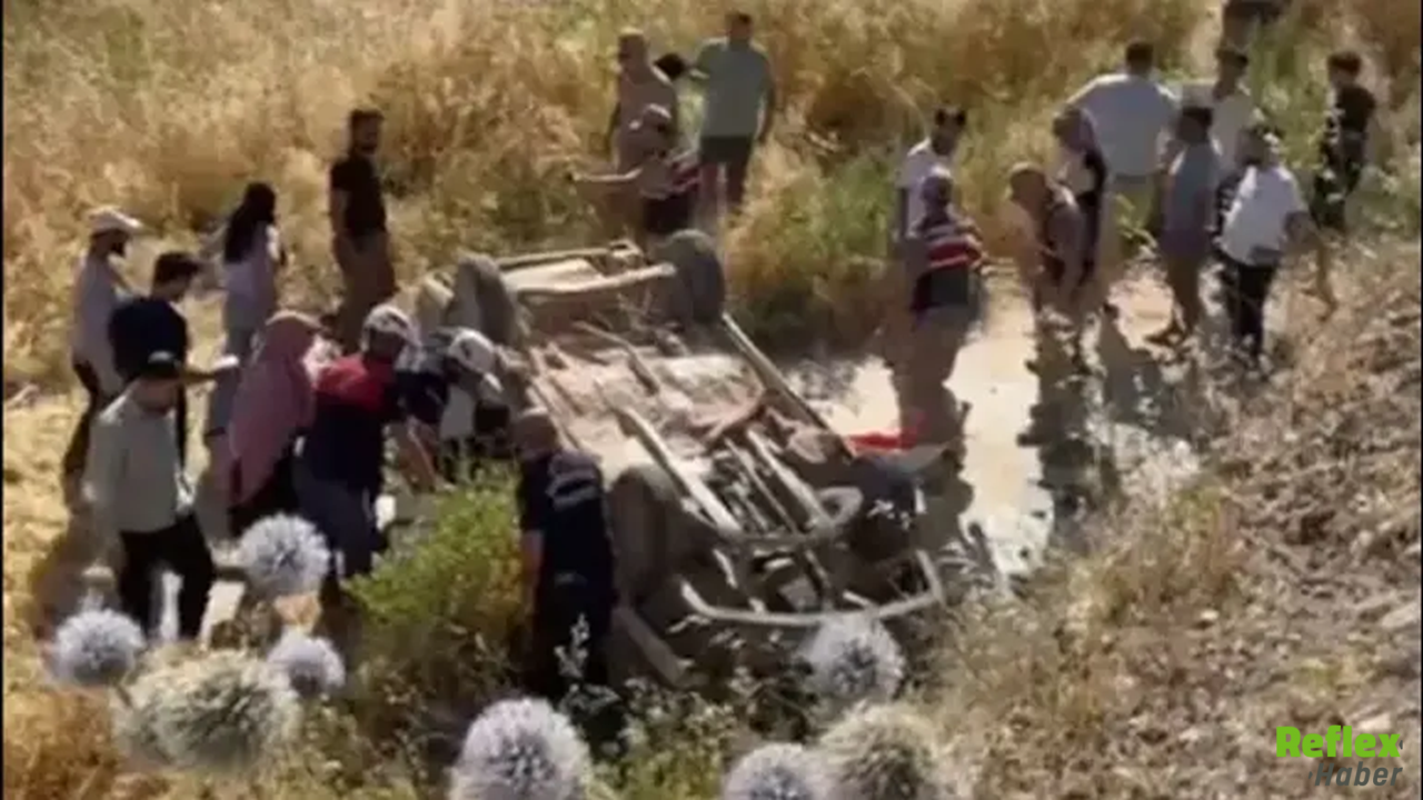 Direksiyon Bir Anda Kontrolden Çıktı! Şanlıurfa'da Can Pazarı1