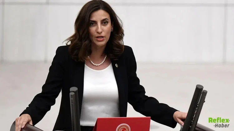 Evrim Rızvanoğlu Kimdir 2