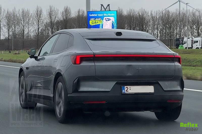 Polestar 4'Ün Arka Camsız Tasarımı Tartışma Yarattı