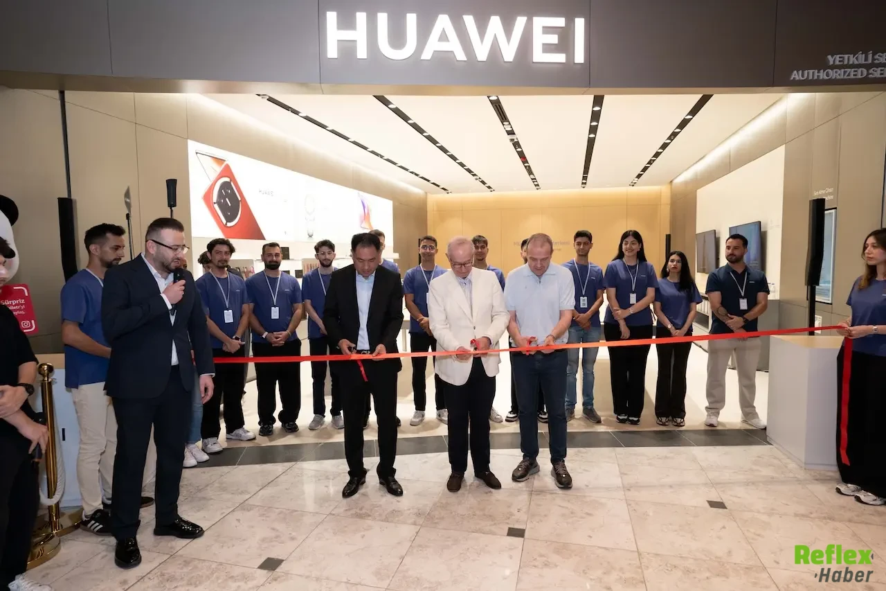 Huawei, Marmara Forum Avm'de Yeni Deneyim Mağazasını Hizmete Açtı